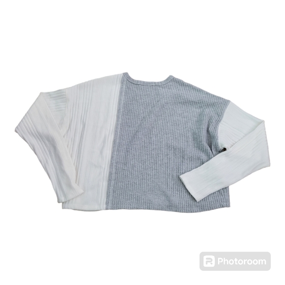 💕Wild fable cropped top - Picture 3 of 6